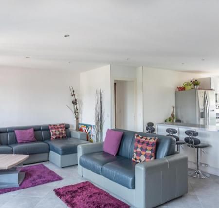 Residence Groupama Lyon Meyzieu Εξωτερικό φωτογραφία